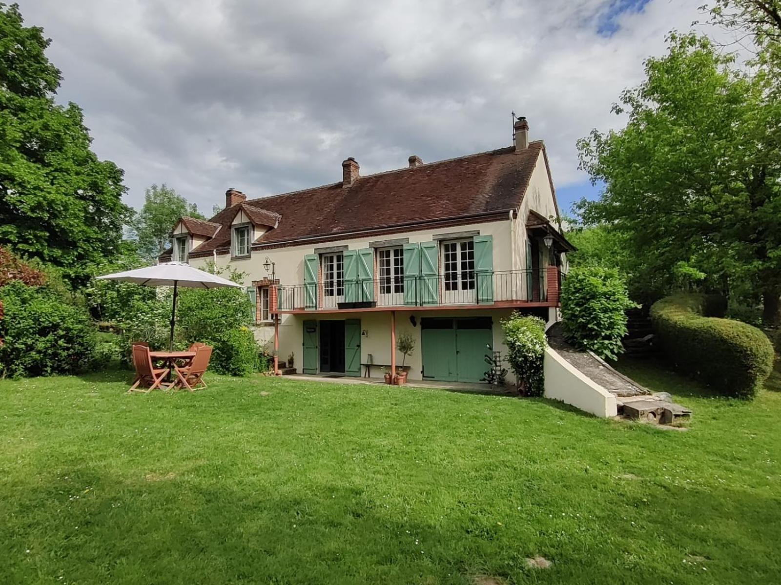 Chambres D'Hotes / B&B Chez Mon Reve Eguzon-Chantome エクステリア 写真